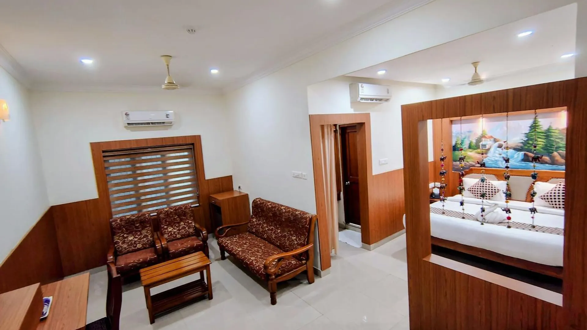 *** Hotel Sneha Inn Kannur India